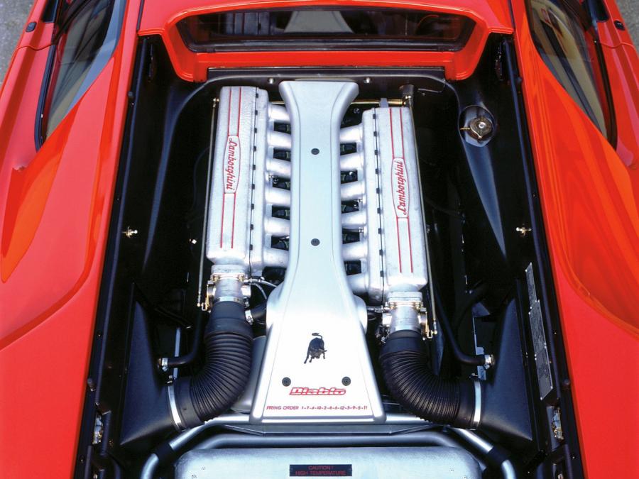  Lamborghini Diablo VT 1993 года  (фото 18 из 21)